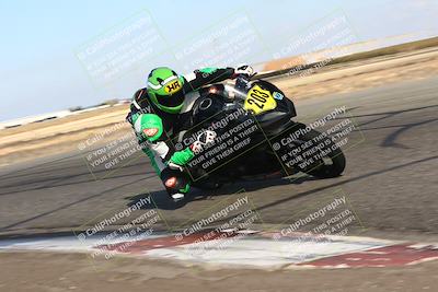 media/Nov-03-2024-TrackDaz (Sun) [[44580f4982]]/B Group/120pm (Grapevine)/